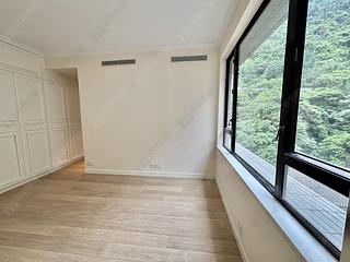 Mid Levels Central - Chung Tak Mansion 03