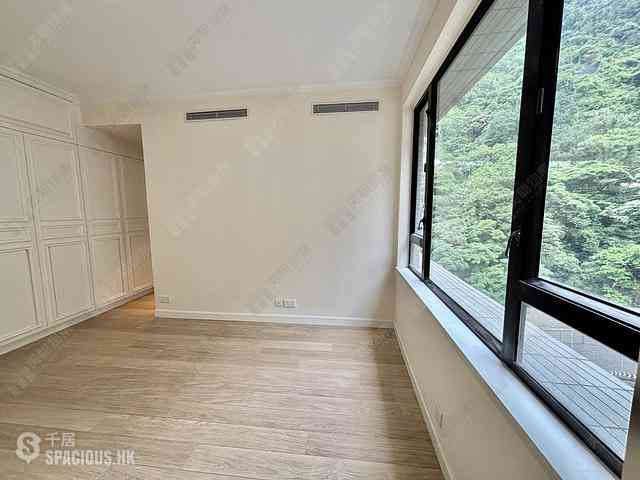 Mid Levels Central - Chung Tak Mansion 03
