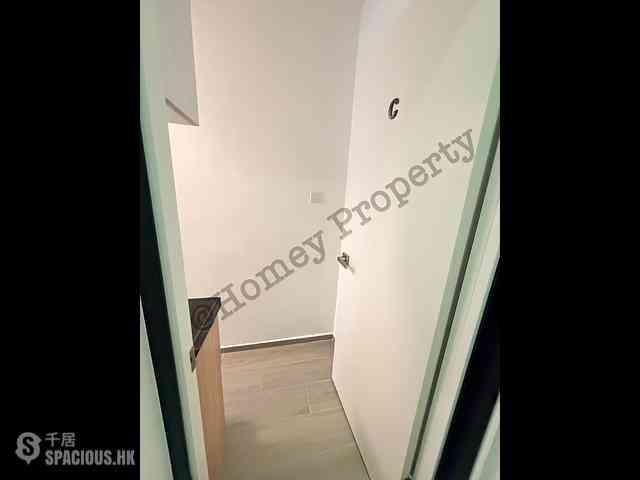 Jordan - 577, Canton Road 01
