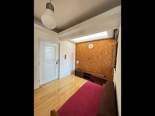 Sai Ying Pun - Golden Phoenix Court 03