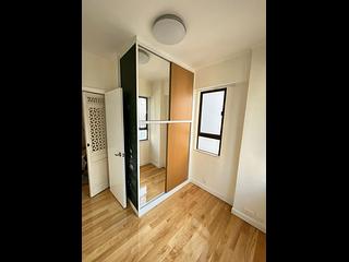 Sai Ying Pun - Golden Phoenix Court 05