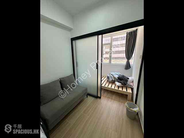 Jordan - New Lucky House 04