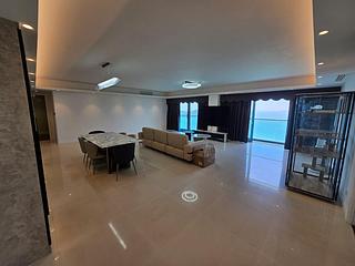 Cyberport - Residence Bel-Air Phase 2 South Tower Tower 3 02