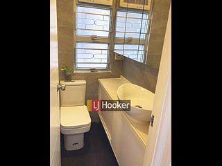 Sai Ying Pun - Golden Phoenix Court 07