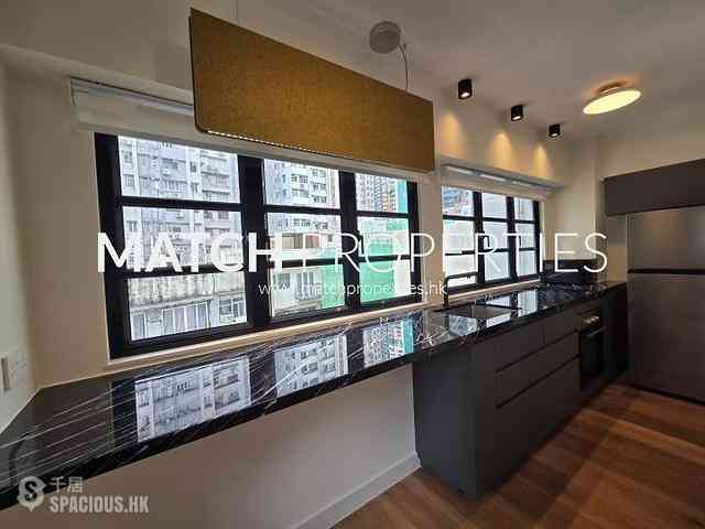 Soho - Winly Building 06