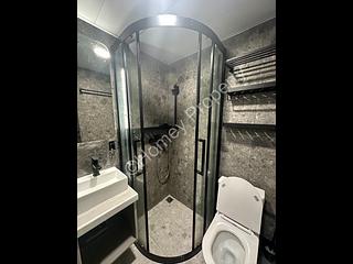 Sheung Wan - 114, Des Voeux Road West 06