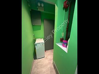 Sheung Wan - 114, Des Voeux Road West 08