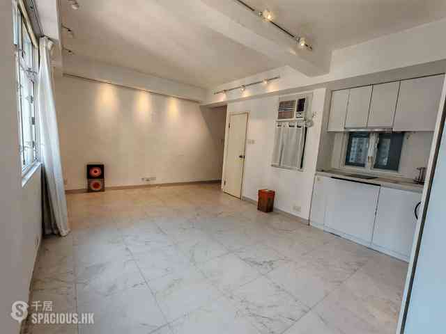 Sai Ying Pun - Hing Tai Building 05