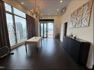 Kowloon City - University Court 03