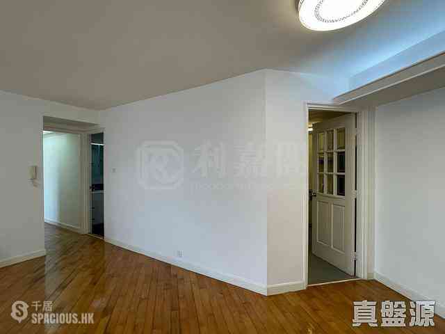 Tin Hau - Park Towers Block 1 03