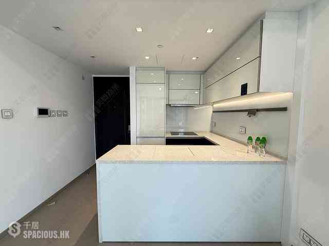 Wong Chuk Hang - The Southside Phase 3B Blue Coast 07