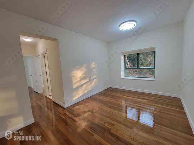 Mid Levels East - Monmouth Place 01