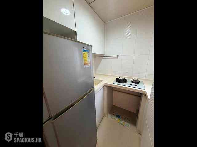 Shau Kei Wan - Wing Wah House 06