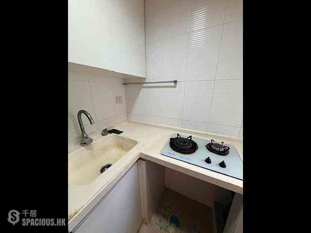 Shau Kei Wan - Wing Wah House 07