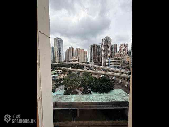Shau Kei Wan - Wing Wah House 02
