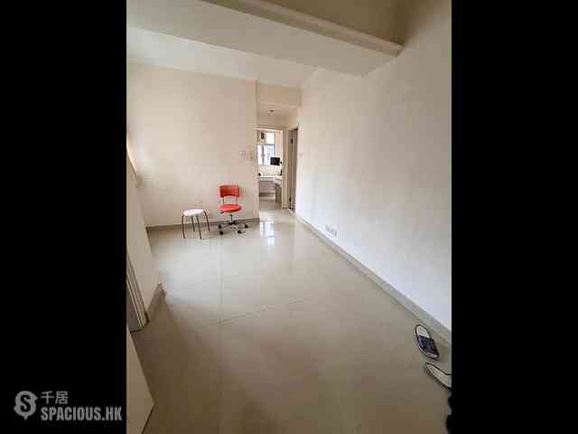 Shau Kei Wan - Wing Wah House 03
