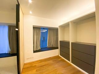 Mid Levels Central - Tavistock II 12