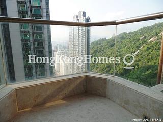 Tai Hang - Ronsdale Garden 02