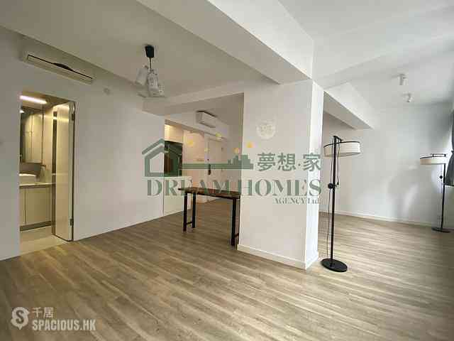 Sai Ying Pun - Sun Luen Building 06