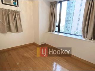Mid Levels Central - Robinson Heights 06