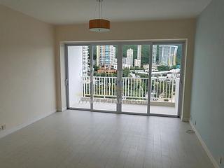 Repulse Bay - Repulse Bay Garden Block 12 02