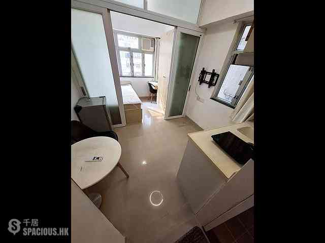 Causeway Bay - Hong Kong Mansion 01