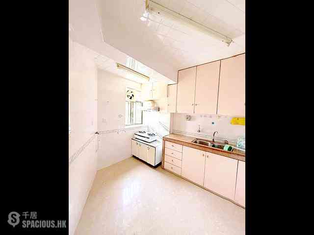 Tai Hang - Ronsdale Garden 11