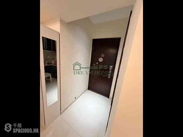 Sai Ying Pun - King Ming Mansion 08