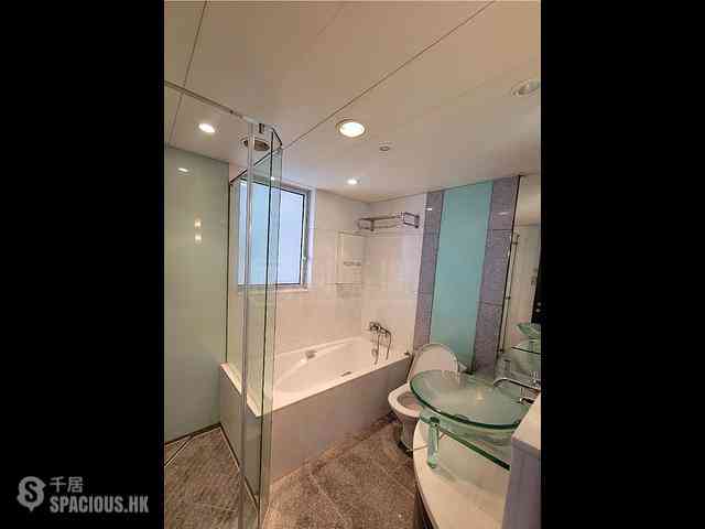 West Kowloon - The Harbourside Block 1 10
