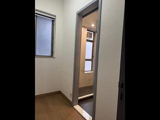 Sai Ying Pun - Island Crest Block 2 05
