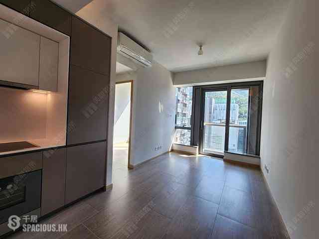 Wong Chuk Hang - The Southside Phase 2 La Marina 01