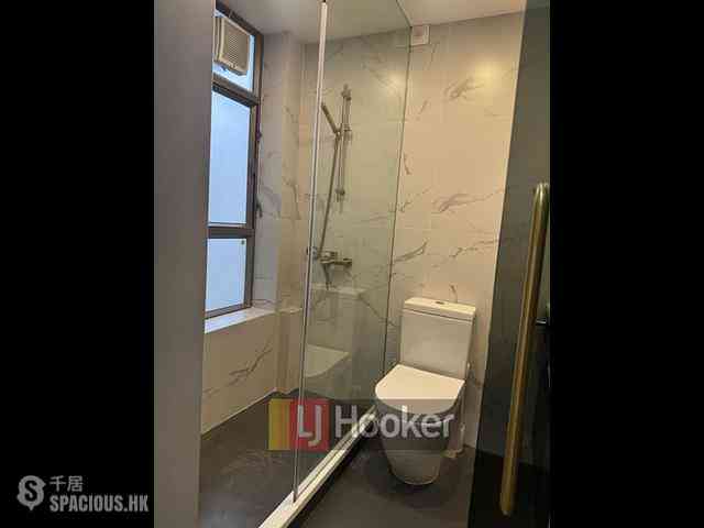 Sai Ying Pun - Island Crest 10