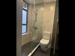 Sai Ying Pun - Island Crest Block 2 03