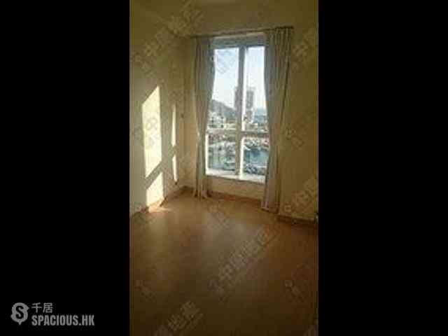 Wong Chuk Hang - Marinella Block 2 01