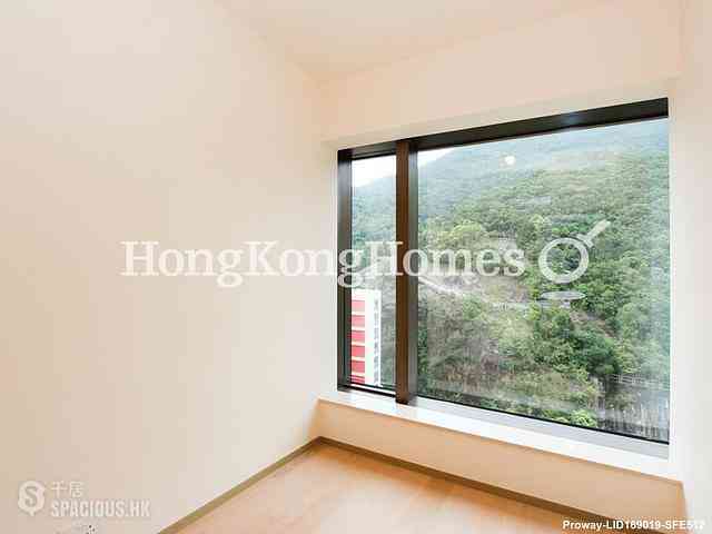 Shau Kei Wan - Island Garden 08