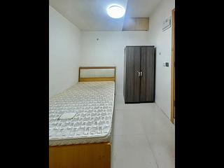 North Point - Metropole Building 02