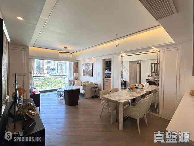 Tseung Kwan O - The Wings Ocean Wings Block 1 03