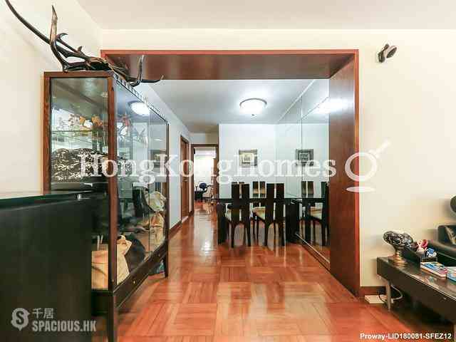 Wan Chai - Phoenix Court 04