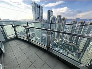 West Kowloon - The Harbourside 02