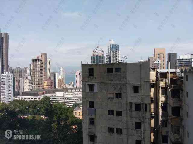 Mid Levels West - Parkway Court Block A 04