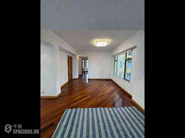 Mid Levels West - Woodland Gardens 03