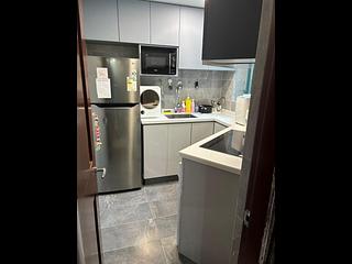 Tai Kok Tsui - The Long Beach Tower 3 03