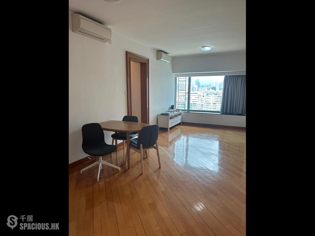 West Kowloon - Sorrento 01