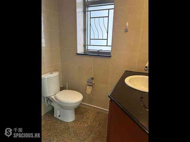 West Kowloon - Sorrento 06