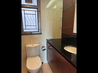 West Kowloon - Sorrento 08
