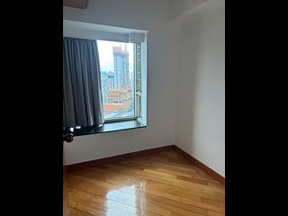 West Kowloon - Sorrento 11