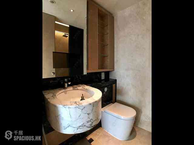 Mid Levels Central - Gramercy 11