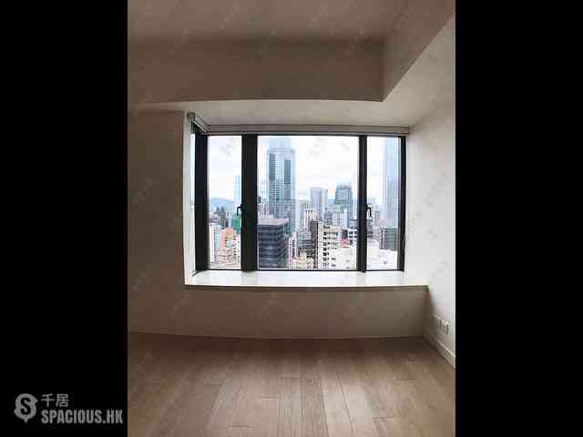 Mid Levels Central - Gramercy 17