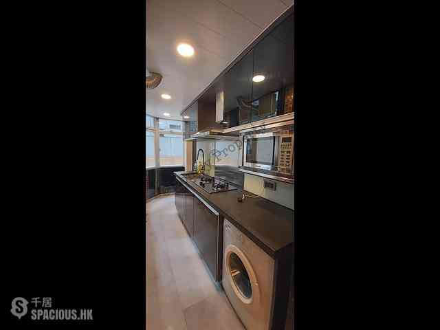 Wan Chai - Fasteem Mansion 10