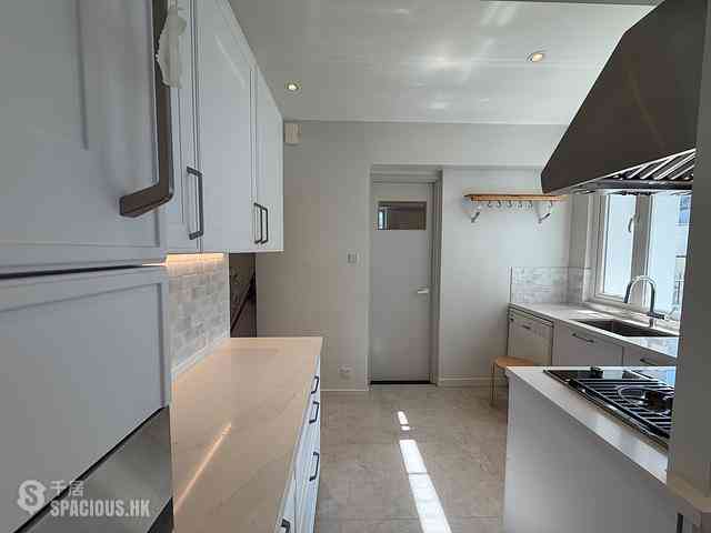 Stubbs Road - Villa Monte Rosa 09
